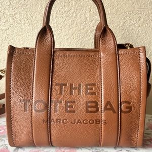 Marc Jacobs THE LEATHER MINI TOTE BAG